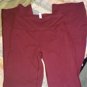 Lululemon Nulu groove flare Red Merlot sz 6